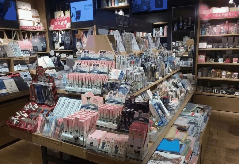 你的孩子熱衷“文具盲盒”嗎?警惕!一批中小學(xué)生正在“入坑”!