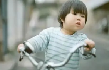 世界上著名的12種教育孩子的方法?。ㄞD(zhuǎn)給家長）