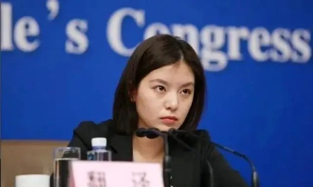 再次“出圈”！一起來(lái)看“國(guó)翻女神”的成長(zhǎng)故事，這才是孩子們應(yīng)該學(xué)習(xí)的標(biāo)桿！