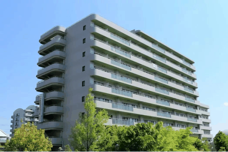 為什么在日本窮人住別墅，富人住公寓？