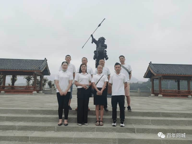大動(dòng)作！以萬(wàn)州為根據(jù)地，走向大重慶、走向全國(guó)，圍觀這家培訓(xùn)機(jī)構(gòu)一體化的崛起之路！