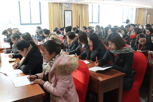 學(xué)習(xí)業(yè)務(wù)技能，再上新臺階！